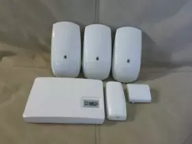 Dmp 1100x Wireless Receiver/1122 Pir/1101/1106 Transmitter Kit For Xr Series